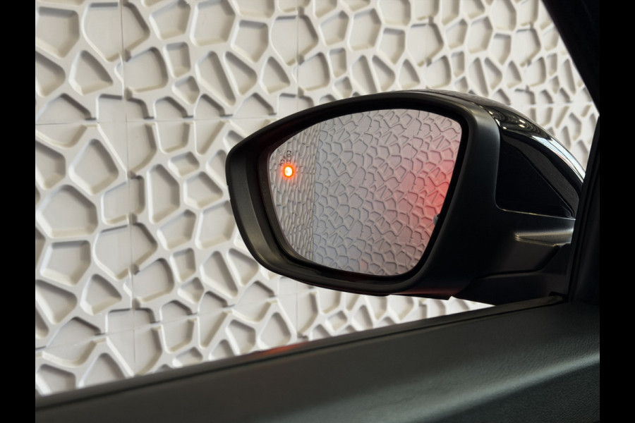 Fiat 600 1.2 HYBRID LA PRIMA LEER MASSAGE ELEK.STOEL CAMERA CARPLAY ADAP.CRUISE STOELVERW. ELEK.KLEP 18''LMV ✅ Top Auto Fiat Wijchen , 30 Jaar ervaring in Fiat , Wij leveren de : Icon / La Prima / Pop / Sport . Urban / Benzine / Hybrid . Met Fabrieksgarantie ✅