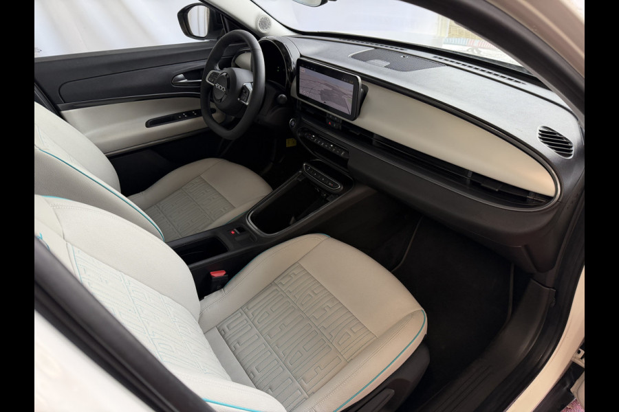 Fiat 600 1.2 HYBRID LA PRIMA LEER MASSAGE ELEK.STOEL CAMERA CARPLAY ADAP.CRUISE STOELVERW. ELEK.KLEP 18''LMV ✅ Top Auto Fiat Wijchen , 30 Jaar ervaring in Fiat , Wij leveren de : Icon / La Prima / Pop / Sport . Urban / Benzine / Hybrid . Met Fabrieksgarantie ✅