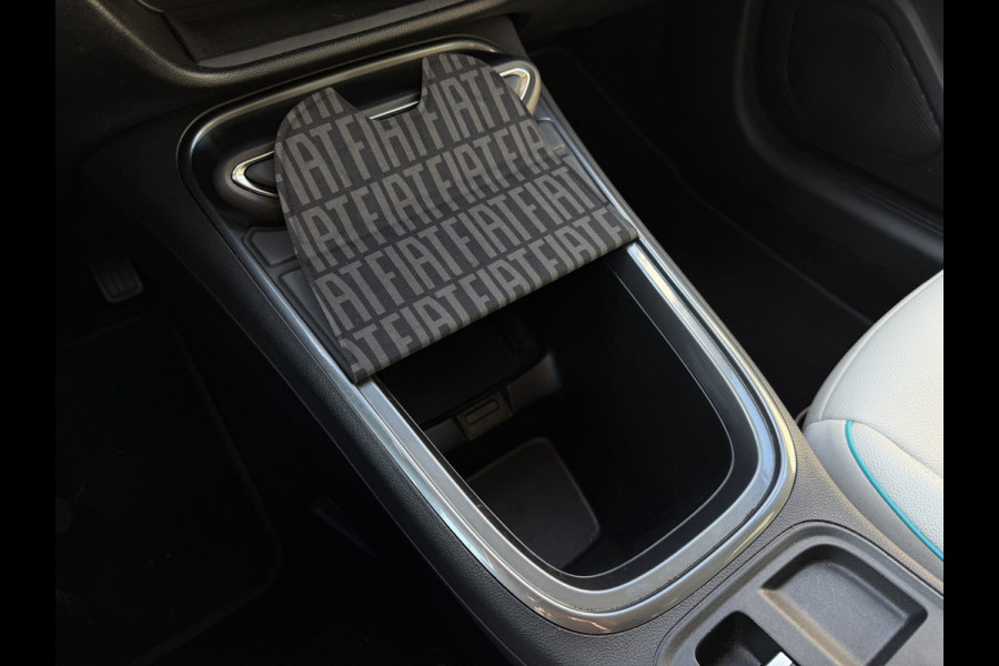 Fiat 600 1.2 HYBRID LA PRIMA CAMERA CARPLAY ADAP.CRUISE STOELVERW. ELEK.KLEP LEER MASSAGE ELEK.STOEL 18''LMV ✅ Top Auto Fiat Wijchen , 30 Jaar ervaring in Fiat , Wij leveren de : Icon / La Prima / Pop / Sport . Urban / Benzine / Hybrid . Met Fabrieksgarantie ✅