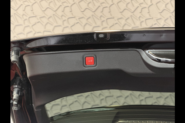 Fiat 600 1.2 HYBRID LA PRIMA CAMERA CARPLAY ADAP.CRUISE STOELVERW. ELEK.KLEP LEER MASSAGE ELEK.STOEL 18''LMV ✅ Top Auto Fiat Wijchen , 30 Jaar ervaring in Fiat , Wij leveren de : Icon / La Prima / Pop / Sport . Urban / Benzine / Hybrid . Met Fabrieksgarantie ✅