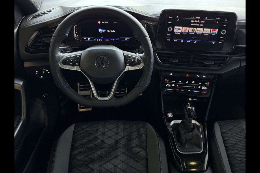 Volkswagen T-Roc 1.5 TSI 150PK R-LINE PANORAMA BLACKLINE EVO IQ LIGHT ALCANTARA ELEK.KLEP CARPLAY STOEL/STUUR VERW. 19"LMV VIR.COCKPIT 07/2025 ✅Top Auto's Wijchen , 30 Jaar Specialist in Volkswagen  : Alle Type's : R-Line Edition / Style / First Edition / Highline / Life , Zowel PHEV / HEV / MHEV / Benzine ✅