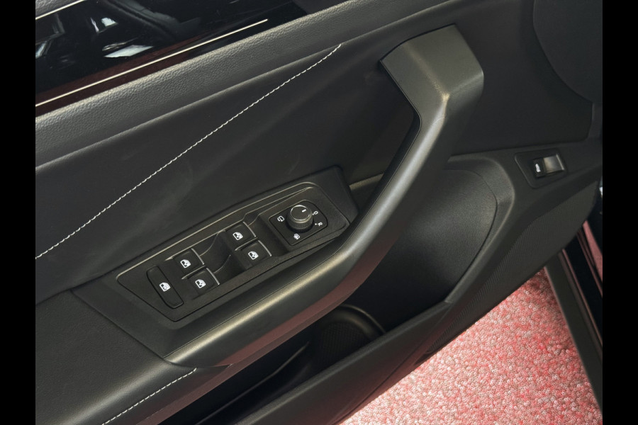 Volkswagen T-Roc 1.5 TSI 150PK R-LINE EVO IQ LIGHT ALCANTARA ELEK.KLEP CARPLAY STOEL/STUUR VERW. 19"LMV VIR.COCKPIT 04/25 ✅Top Auto's Wijchen , 30 Jaar Specialist in Volkswagen  : Alle Type's : R-Line Edition / Style / First Edition / Highline / Life , Zowel PHEV / HEV / MHEV / Benzine ✅