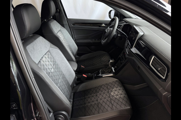 Volkswagen T-Roc 1.5 TSI 150PK R-LINE EVO IQ LIGHT ALCANTARA ELEK.KLEP CARPLAY STOEL/STUUR VERW. 19"LMV VIR.COCKPIT 04/25 ✅Top Auto's Wijchen , 30 Jaar Specialist in Volkswagen  : Alle Type's : R-Line Edition / Style / First Edition / Highline / Life , Zowel PHEV / HEV / MHEV / Benzine ✅