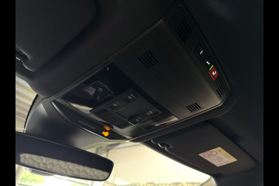 Volkswagen T-Roc 1.5 TSI 150PK R-LINE EVO IQ LIGHT ALCANTARA ELEK.KLEP CARPLAY STOEL/STUUR VERW. 19"LMV VIR.COCKPIT 04/25 ✅Top Auto's Wijchen , 30 Jaar Specialist in Volkswagen  : Alle Type's : R-Line Edition / Style / First Edition / Highline / Life , Zowel PHEV / HEV / MHEV / Benzine ✅