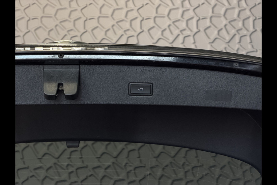 Volkswagen T-Roc 1.5 TSI 150PK R-LINE EVO IQ LIGHT ALCANTARA ELEK.KLEP CARPLAY STOEL/STUUR VERW. 19"LMV VIR.COCKPIT 04/25 ✅Top Auto's Wijchen , 30 Jaar Specialist in Volkswagen  : Alle Type's : R-Line Edition / Style / First Edition / Highline / Life , Zowel PHEV / HEV / MHEV / Benzine ✅