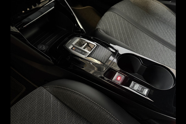 Peugeot 2008 1.2 HYBRID 145e ALLURE CARPLAY I-COCKPIT NAVI CAMERA ADAP.CRUISE ✅Top Auto's Wijchen , 30 Jaar Specialist in Peugeot : Alle Type's : Style / GT / GT-Line / Allure / Business / Active / Zowel PHEV / HEV / MHEV / Benzine ✅