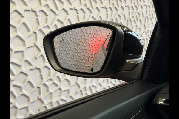 Peugeot 2008 1.2 HYBRID 145e ALLURE CARPLAY I-COCKPIT NAVI CAMERA ADAP.CRUISE ✅Top Auto's Wijchen , 30 Jaar Specialist in Peugeot : Alle Type's : Style / GT / GT-Line / Allure / Business / Active / Zowel PHEV / HEV / MHEV / Benzine ✅