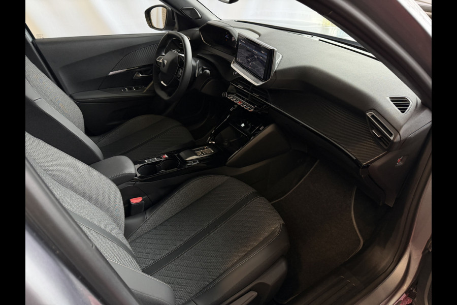 Peugeot 2008 1.2 HYBRID 145e ALLURE CARPLAY I-COCKPIT NAVI CAMERA ADAP.CRUISE ✅Top Auto's Wijchen , 30 Jaar Specialist in Peugeot : Alle Type's : Style / GT / GT-Line / Allure / Business / Active / Zowel PHEV / HEV / MHEV / Benzine ✅
