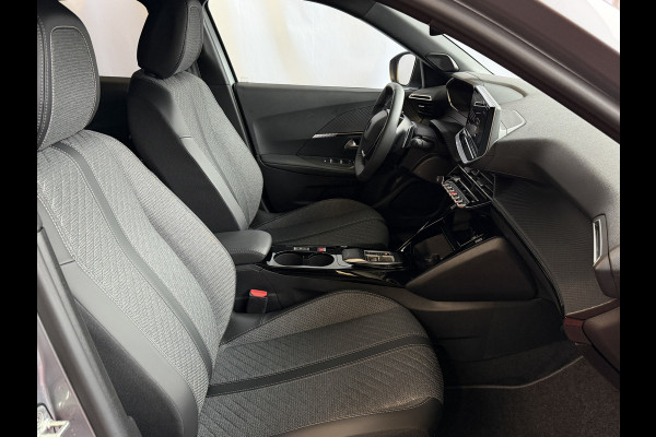 Peugeot 2008 1.2 HYBRID 145e ALLURE CARPLAY I-COCKPIT NAVI CAMERA ADAP.CRUISE ✅Top Auto's Wijchen , 30 Jaar Specialist in Peugeot : Alle Type's : Style / GT / GT-Line / Allure / Business / Active / Zowel PHEV / HEV / MHEV / Benzine ✅