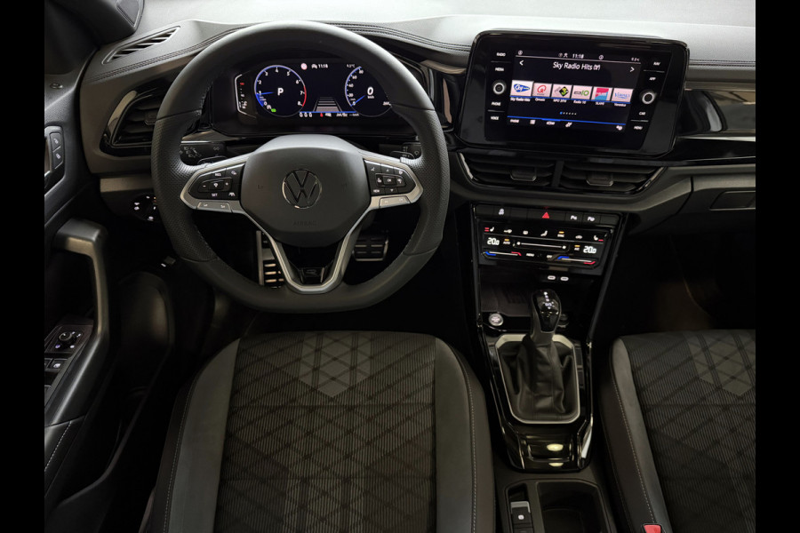 Volkswagen T-Roc 1.5 TSI 150PK R-LINE EVO IQ LIGHT PANO ALCANTARA ELEK.KLEP CARPLAY STOEL/STUUR VERW. 19"LMV VIR.COCKPIT 06/25 ✅Top Auto's Wijchen , 30 Jaar Specialist in Volkswagen  : Alle Type's : R-Line Edition / Style / First Edition / Highline / Life , Zowel PHEV / HEV / MHEV / Benzine ✅