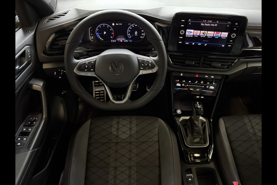 Volkswagen T-Roc 1.5 TSI 150PK R-LINE EVO IQ LIGHT PANO ALCANTARA ELEK.KLEP CARPLAY STOEL/STUUR VERW. 19"LMV VIR.COCKPIT 06/25 ✅Top Auto's Wijchen , 30 Jaar Specialist in Volkswagen  : Alle Type's : R-Line Edition / Style / First Edition / Highline / Life , Zowel PHEV / HEV / MHEV / Benzine ✅