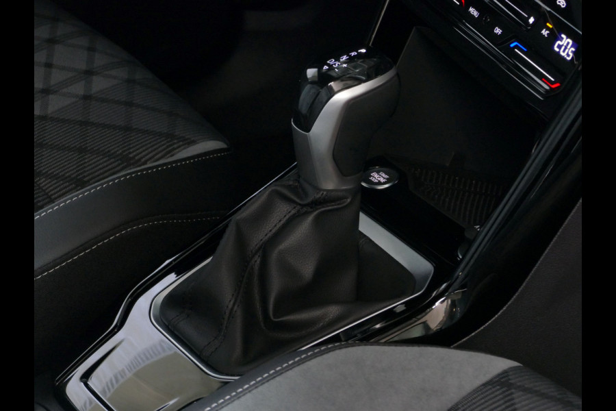 Volkswagen T-Roc 1.5 TSI 150PK R-LINE EVO IQ LIGHT PANO ALCANTARA ELEK.KLEP CARPLAY STOEL/STUUR VERW. 19"LMV VIR.COCKPIT 06/25 ✅Top Auto's Wijchen , 30 Jaar Specialist in Volkswagen  : Alle Type's : R-Line Edition / Style / First Edition / Highline / Life , Zowel PHEV / HEV / MHEV / Benzine ✅