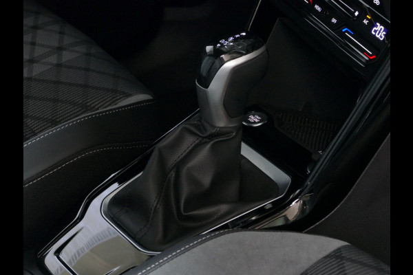 Volkswagen T-Roc 1.5 TSI 150PK R-LINE EVO IQ LIGHT PANO ALCANTARA ELEK.KLEP CARPLAY STOEL/STUUR VERW. 19"LMV VIR.COCKPIT 06/25 ✅Top Auto's Wijchen , 30 Jaar Specialist in Volkswagen  : Alle Type's : R-Line Edition / Style / First Edition / Highline / Life , Zowel PHEV / HEV / MHEV / Benzine ✅