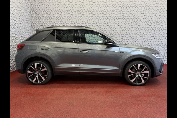 Volkswagen T-Roc 1.5 TSI 150PK R-LINE EVO IQ LIGHT PANO ALCANTARA ELEK.KLEP CARPLAY STOEL/STUUR VERW. 19"LMV VIR.COCKPIT 06/25 ✅Top Auto's Wijchen , 30 Jaar Specialist in Volkswagen  : Alle Type's : R-Line Edition / Style / First Edition / Highline / Life , Zowel PHEV / HEV / MHEV / Benzine ✅