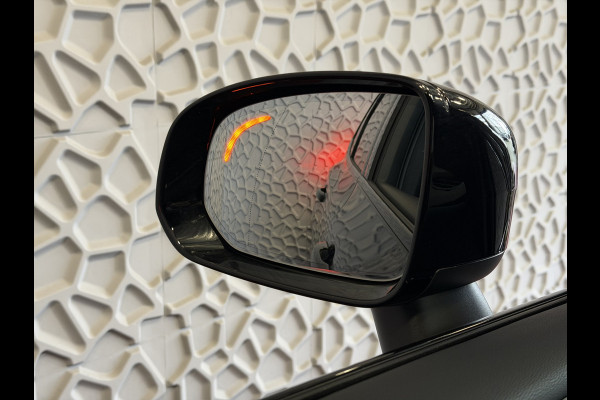 Volvo XC60 2.0 T6 AWD PLUS BLACK EDITION NIEUWSTE MODEL SCHUIFDAK HARMAN KARDON LEER PHEV Plug in Hybrid ✅ Top Auto's Wijchen ,  Altijd een Ruim aanbod van Volvo's i  BUSINESS / CORE / BRIGHT / DARK / ULTRA DARK / PLUS DARK / BLACK EDITION  / ESSENTIAL / T6 / T8 ✅