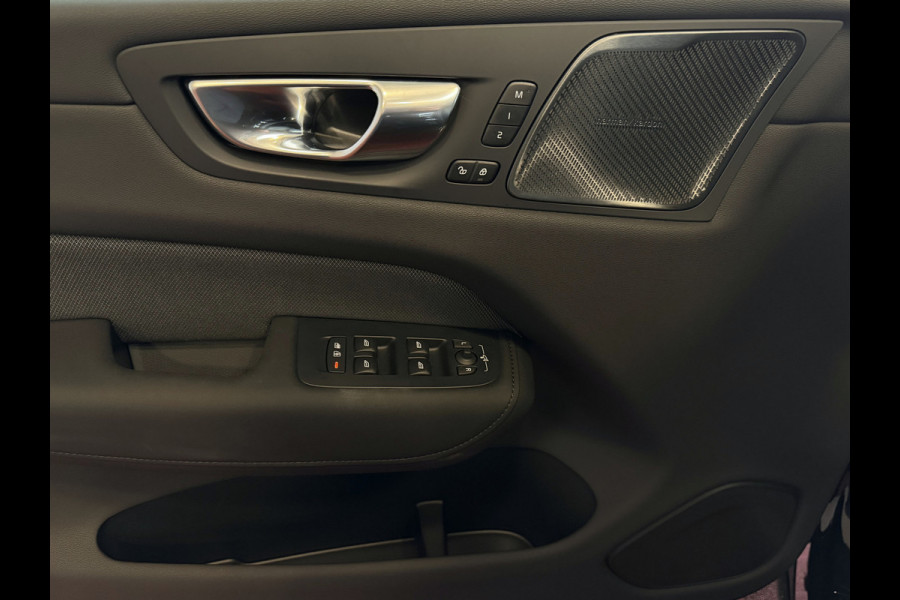 Volvo XC60 2.0 T6 AWD PLUS BLACK EDITION NIEUWSTE MODEL SCHUIFDAK HARMAN KARDON LEER PHEV Plug in Hybrid ✅ Top Auto's Wijchen ,  Altijd een Ruim aanbod van Volvo's i  BUSINESS / CORE / BRIGHT / DARK / ULTRA DARK / PLUS DARK / BLACK EDITION  / ESSENTIAL / T6 / T8 ✅