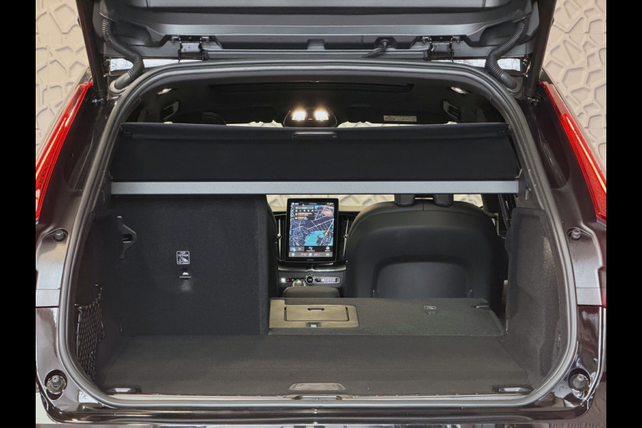 Volvo XC60 2.0 T6 AWD PLUS BLACK EDITION NIEUWSTE MODEL SCHUIFDAK HARMAN KARDON LEER PHEV Plug in Hybrid ✅ Top Auto's Wijchen ,  Altijd een Ruim aanbod van Volvo's i  BUSINESS / CORE / BRIGHT / DARK / ULTRA DARK / PLUS DARK / BLACK EDITION  / ESSENTIAL / T6 / T8 ✅