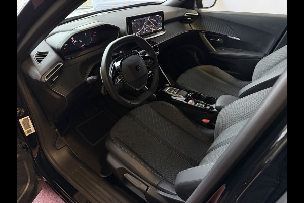 Peugeot 2008 1.2 HYBRID 145e ALLURE CARPLAY I-COCKPIT NAVI ADAP.CRUISE ✅Top Auto's Wijchen , 30 Jaar Specialist in Peugeot : Alle Type's : Style / GT / GT-Line / Allure / Business / Active / Zowel PHEV / HEV / MHEV / Benzine ✅