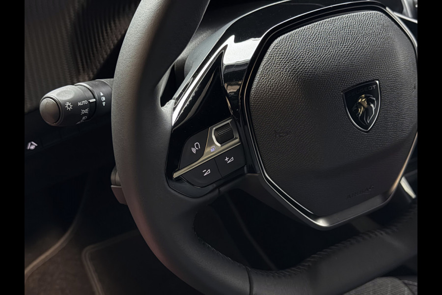 Peugeot 2008 1.2 HYBRID 145e ALLURE CARPLAY I-COCKPIT NAVI ADAP.CRUISE ✅Top Auto's Wijchen , 30 Jaar Specialist in Peugeot : Alle Type's : Style / GT / GT-Line / Allure / Business / Active / Zowel PHEV / HEV / MHEV / Benzine ✅