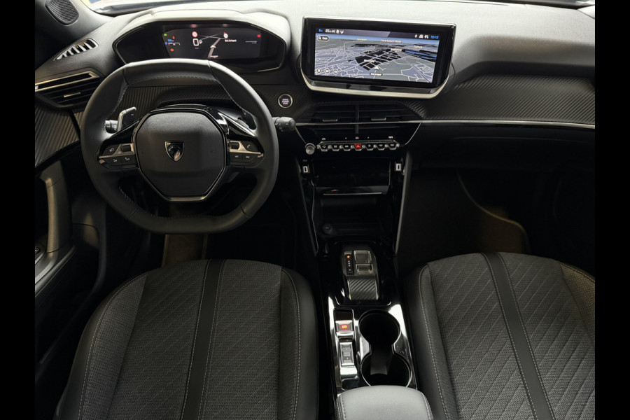 Peugeot 2008 1.2 HYBRID 145e ALLURE CARPLAY I-COCKPIT NAVI ADAP.CRUISE ✅Top Auto's Wijchen , 30 Jaar Specialist in Peugeot : Alle Type's : Style / GT / GT-Line / Allure / Business / Active / Zowel PHEV / HEV / MHEV / Benzine ✅