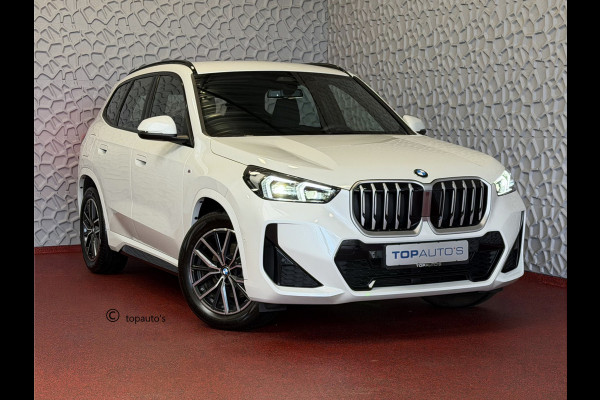 BMW X1 SDRIVE M-SPORT SHADOW LINE NAVI LED ELEK.KLEP ADAP.CRUISE LEER/ALCANTARA CAMERA M-SPORT INTERIEUR / EXTERIEUR ✅ Top Auto's. Al 30 Jaar uw Bmw Specialist in ,  BMW M / M Sport / PHEV / HEV / Hybrid / Mhev / 25e / 30e / xDrive25e // xDrive30e / sDrive18i / sDrive20i / sDrive23i ✅