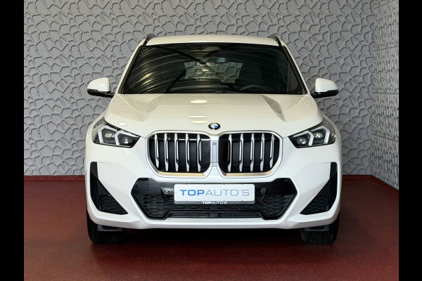 BMW X1 SDRIVE M-SPORT SHADOW LINE NAVI LED ELEK.KLEP ADAP.CRUISE LEER/ALCANTARA CAMERA M-SPORT INTERIEUR / EXTERIEUR ✅ Top Auto's. Al 30 Jaar uw Bmw Specialist in ,  BMW M / M Sport / PHEV / HEV / Hybrid / Mhev / 25e / 30e / xDrive25e // xDrive30e / sDrive18i / sDrive20i / sDrive23i ✅