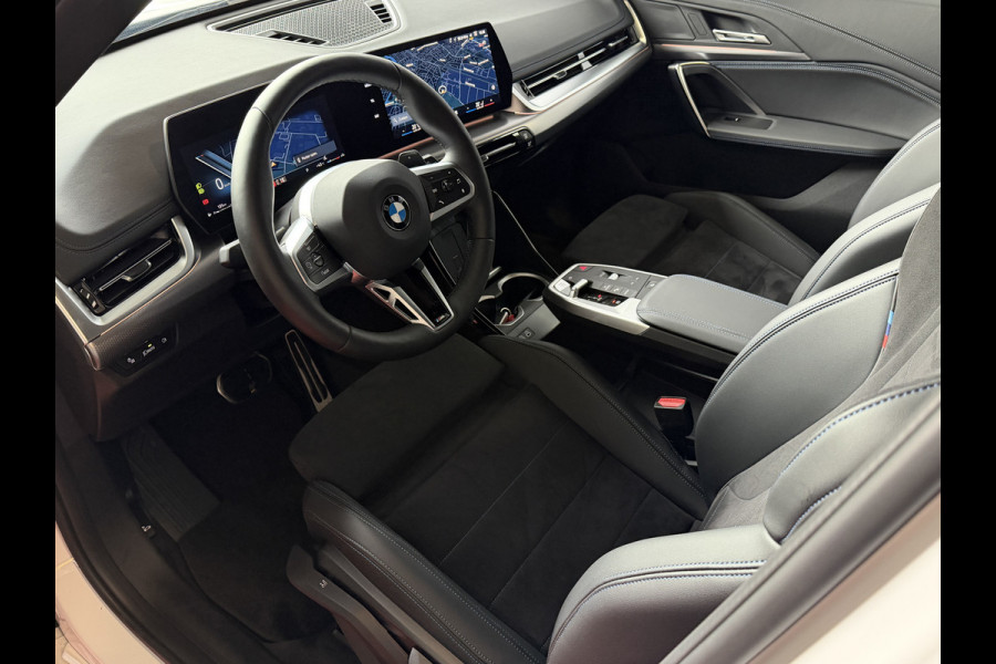 BMW X1 SDRIVE M-SPORT SHADOW LINE NAVI LED ELEK.KLEP ADAP.CRUISE LEER/ALCANTARA CAMERA M-SPORT INTERIEUR / EXTERIEUR ✅ Top Auto's. Al 30 Jaar uw Bmw Specialist in ,  BMW M / M Sport / PHEV / HEV / Hybrid / Mhev / 25e / 30e / xDrive25e // xDrive30e / sDrive18i / sDrive20i / sDrive23i ✅