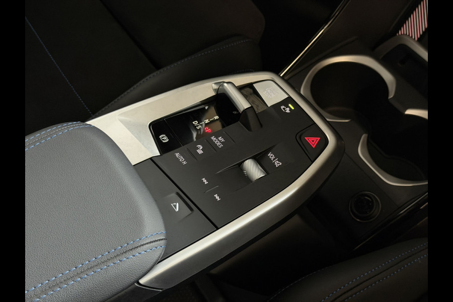 BMW X1 SDRIVE M-SPORT SHADOW LINE NAVI LED ELEK.KLEP CRUISE LEER/ALCANTARA CAMERA M-SPORT INTERIEUR / EXTERIEUR ✅ Top Auto's. Al 30 Jaar uw Bmw Specialist in ,  BMW M / M Sport / PHEV / HEV / Hybrid / Mhev / 25e / 30e / xDrive25e // xDrive30e / sDrive18i / sDrive20i / sDrive23i ✅