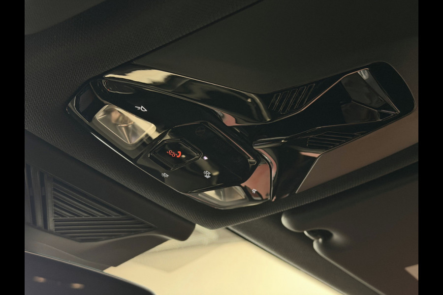 BMW X1 SDRIVE M-SPORT SHADOW LINE NAVI LED ELEK.KLEP CRUISE LEER/ALCANTARA CAMERA M-SPORT INTERIEUR / EXTERIEUR ✅ Top Auto's. Al 30 Jaar uw Bmw Specialist in ,  BMW M / M Sport / PHEV / HEV / Hybrid / Mhev / 25e / 30e / xDrive25e // xDrive30e / sDrive18i / sDrive20i / sDrive23i ✅