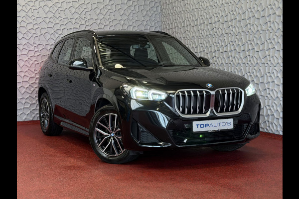 BMW X1 SDRIVE M-SPORT SHADOW LINE NAVI LED ELEK.KLEP CRUISE LEER/ALCANTARA CAMERA M-SPORT INTERIEUR / EXTERIEUR ✅ Top Auto's. Al 30 Jaar uw Bmw Specialist in ,  BMW M / M Sport / PHEV / HEV / Hybrid / Mhev / 25e / 30e / xDrive25e // xDrive30e / sDrive18i / sDrive20i / sDrive23i ✅