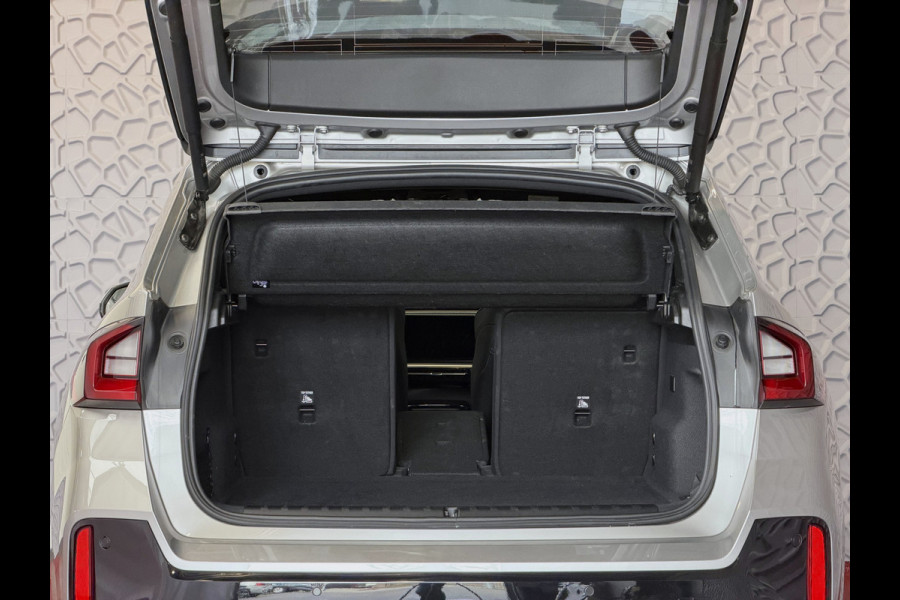 BMW X1 XDRIVE 25E M-SPORT LED PANO.SCHUIFDAK HEADUP ELEK.KLEP NAVI 360.CAM STOELVERW M-SHADOW LINE ELEK.STOEL ZWARTE.HEMEL 06/2025 PHEV PLUG IN HYBRID AWD 4X4 4WD ✅ Top Auto's. Al 30 Jaar uw Bmw Specialist in ,  BMW M / M Sport / PHEV / HEV / Hybrid / Mhev / 25e / 30e / xDrive25e // xDrive30e / sDrive18i / sDrive20i / sDrive23i ✅