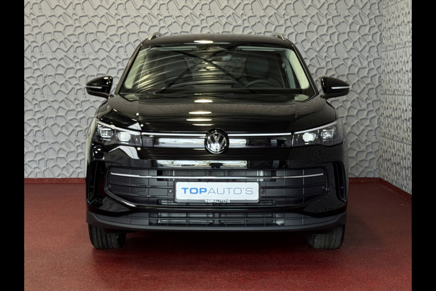 Volkswagen Tiguan 1.5 TSI BENZINE AUTO ZONDER STEKKER 150PK DSG ✅ NIEUWE AUTO✅ TREKHAAK IQ.LED CARPLAY NAVI ELEK.KLEP STOEL/STUUR VERW LED 10/2025 BENZINE ✅Top Auto's Wijchen , 30 Jaar Specialist in Volkswagen  : Alle Type's : R-Line Edition / Style / First Edition / Highline / Life , Zowel PHEV / HEV / MHEV / Benzine ✅