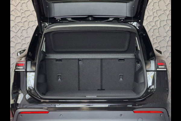 Volkswagen Tiguan 1.5 TSI BENZINE AUTO ZONDER STEKKER 150PK DSG ✅ NIEUWE AUTO✅ TREKHAAK IQ.LED CARPLAY NAVI ELEK.KLEP STOEL/STUUR VERW LED 10/2025 BENZINE ✅Top Auto's Wijchen , 30 Jaar Specialist in Volkswagen  : Alle Type's : R-Line Edition / Style / First Edition / Highline / Life , Zowel PHEV / HEV / MHEV / Benzine ✅