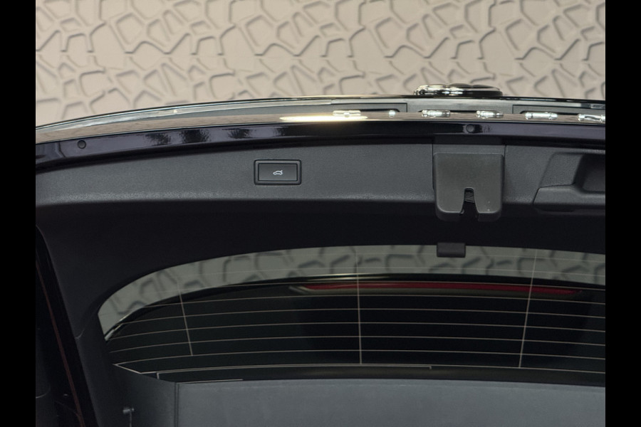 Volkswagen Tiguan 1.5 TSI BENZINE AUTO ZONDER STEKKER 150PK DSG ✅ NIEUWE AUTO✅ TREKHAAK IQ.LED CARPLAY NAVI ELEK.KLEP STOEL/STUUR VERW LED 10/2025 BENZINE ✅Top Auto's Wijchen , 30 Jaar Specialist in Volkswagen  : Alle Type's : R-Line Edition / Style / First Edition / Highline / Life , Zowel PHEV / HEV / MHEV / Benzine ✅