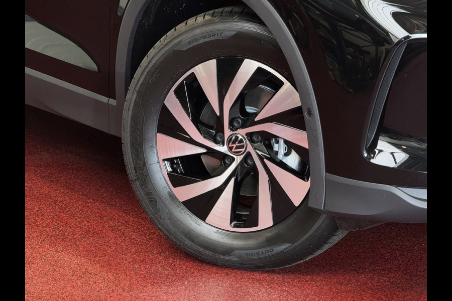 Volkswagen Tiguan 1.5 TSI BENZINE AUTO ZONDER STEKKER 150PK DSG ✅ NIEUWE AUTO✅ TREKHAAK IQ.LED CARPLAY NAVI ELEK.KLEP STOEL/STUUR VERW LED 10/2025 BENZINE ✅Top Auto's Wijchen , 30 Jaar Specialist in Volkswagen  : Alle Type's : R-Line Edition / Style / First Edition / Highline / Life , Zowel PHEV / HEV / MHEV / Benzine ✅