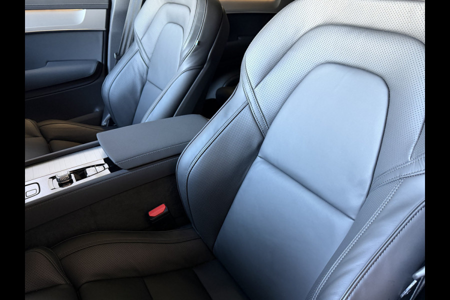 Volvo XC90 2.0 T8 456 PK PHEV AWD 7P BLACK EDITION PLUS LUCHTVERING SCHUIFDAK STOEL/STUUR.VERW ELEK.TREKHAAK HARMAN KARDON PANORAMA STANDKACHEL HEADUP ✅ Top Auto's Wijchen ,  Altijd een Ruim aanbod van Volvo's i  BUSINESS / CORE / BRIGHT / DARK / ULTRA DARK / PLUS DARK / BLACK EDITION  / ESSENTIAL / T6 / T8 ✅