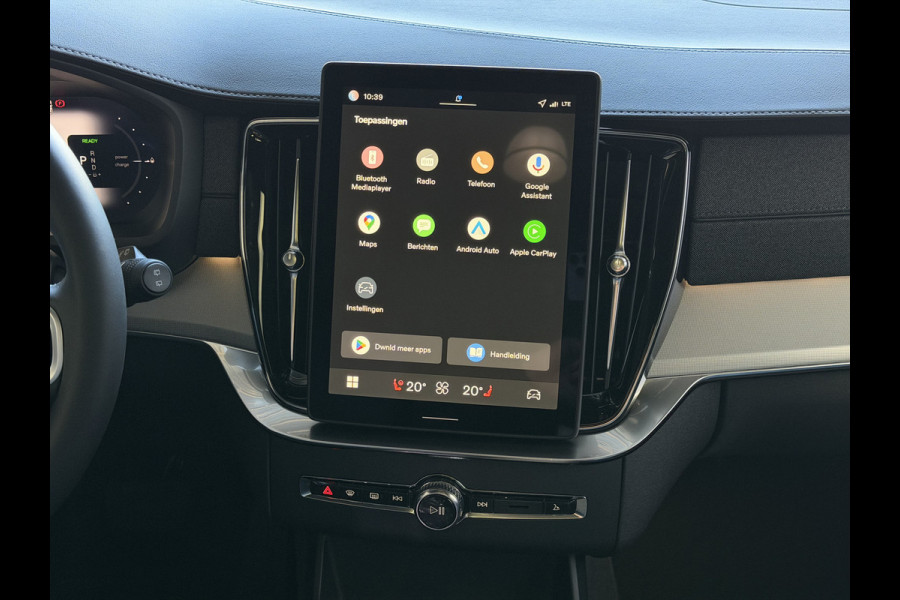 Volvo XC90 2.0 T8 456 PK PHEV AWD 7P BLACK EDITION PLUS LUCHTVERING SCHUIFDAK STOEL/STUUR.VERW ELEK.TREKHAAK HARMAN KARDON PANORAMA STANDKACHEL HEADUP ✅ Top Auto's Wijchen ,  Altijd een Ruim aanbod van Volvo's i  BUSINESS / CORE / BRIGHT / DARK / ULTRA DARK / PLUS DARK / BLACK EDITION  / ESSENTIAL / T6 / T8 ✅