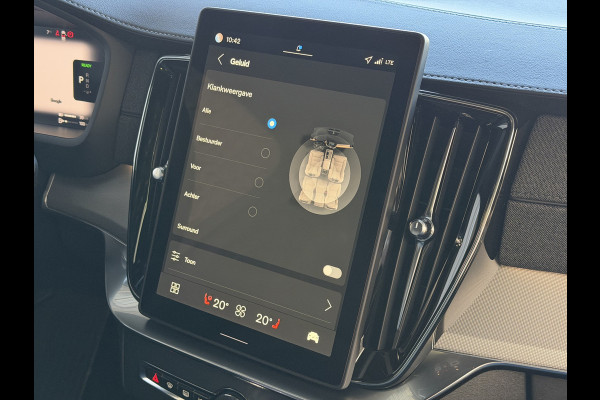 Volvo XC90 2.0 T8 456 PK PHEV AWD 7P BLACK EDITION PLUS LUCHTVERING SCHUIFDAK STOEL/STUUR.VERW ELEK.TREKHAAK HARMAN KARDON PANORAMA STANDKACHEL HEADUP ✅ Top Auto's Wijchen ,  Altijd een Ruim aanbod van Volvo's i  BUSINESS / CORE / BRIGHT / DARK / ULTRA DARK / PLUS DARK / BLACK EDITION  / ESSENTIAL / T6 / T8 ✅