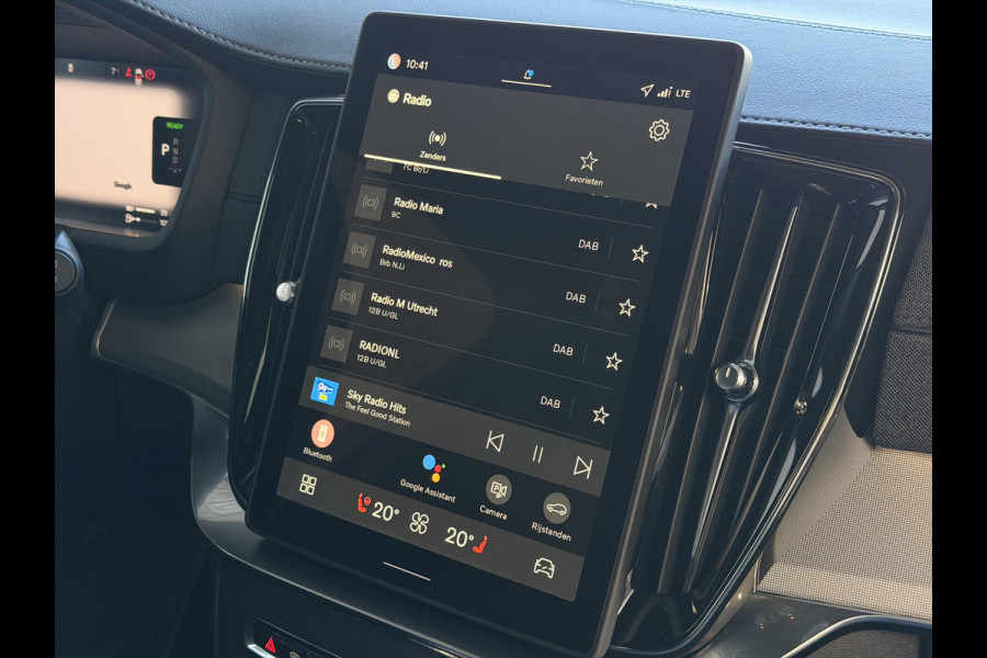 Volvo XC90 2.0 T8 456 PK PHEV AWD 7P BLACK EDITION PLUS LUCHTVERING SCHUIFDAK STOEL/STUUR.VERW ELEK.TREKHAAK HARMAN KARDON PANORAMA STANDKACHEL HEADUP ✅ Top Auto's Wijchen ,  Altijd een Ruim aanbod van Volvo's i  BUSINESS / CORE / BRIGHT / DARK / ULTRA DARK / PLUS DARK / BLACK EDITION  / ESSENTIAL / T6 / T8 ✅