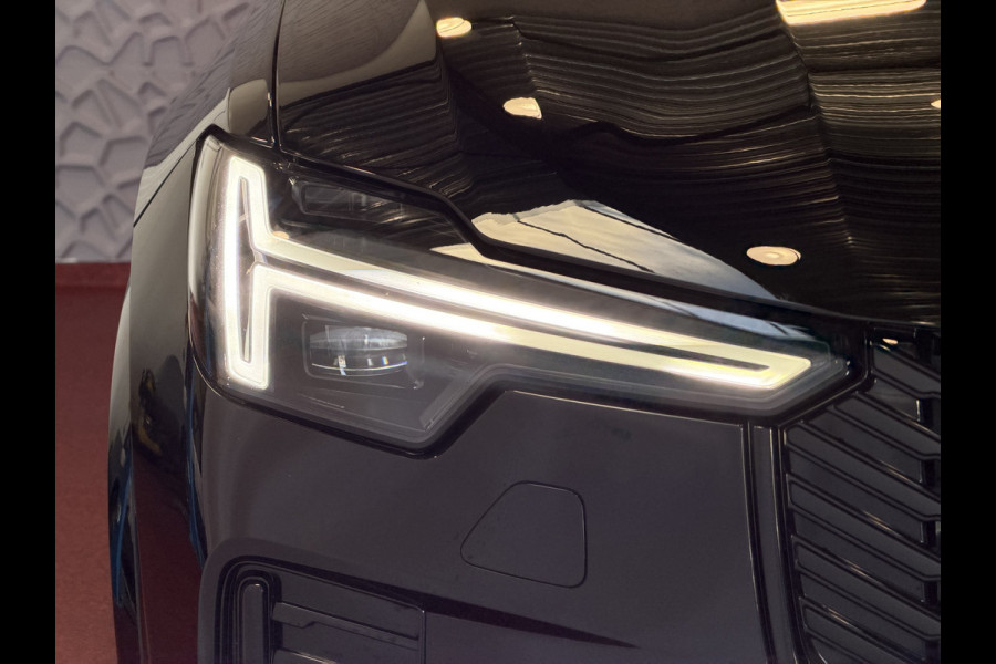 Volvo XC90 2.0 T8 456 PK PHEV AWD 7P BLACK EDITION PLUS LUCHTVERING SCHUIFDAK STOEL/STUUR.VERW ELEK.TREKHAAK HARMAN KARDON PANORAMA STANDKACHEL HEADUP ✅ Top Auto's Wijchen ,  Altijd een Ruim aanbod van Volvo's i  BUSINESS / CORE / BRIGHT / DARK / ULTRA DARK / PLUS DARK / BLACK EDITION  / ESSENTIAL / T6 / T8 ✅