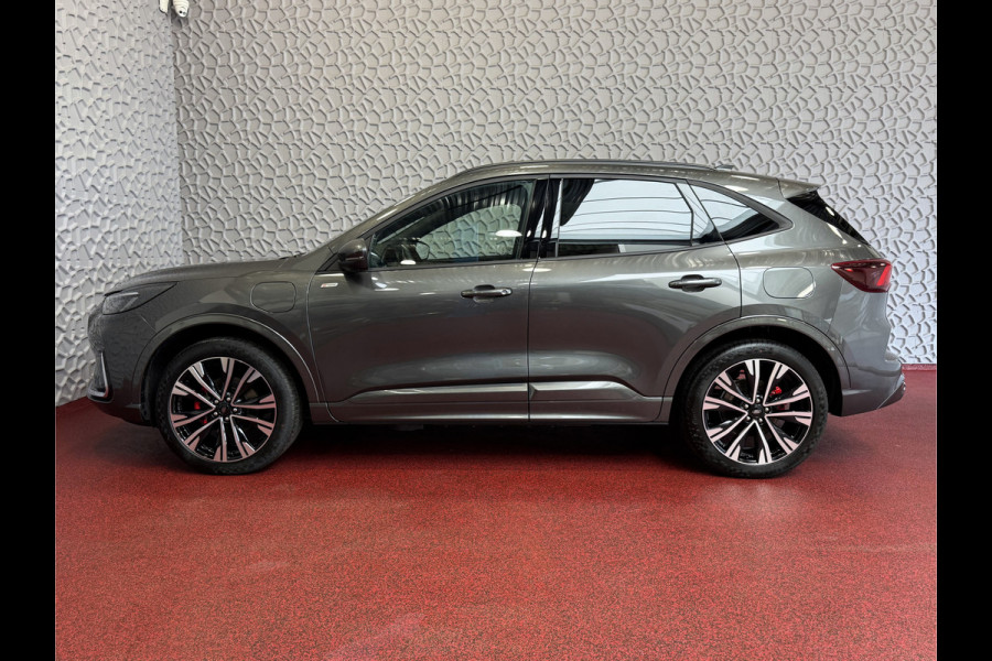 Ford Kuga Ford Kuga 2026 ST‑Line X – Sterk, Stil & Luxe • B&O • Panodak • 20’’ LMV • 360° Cam • Haak ✅ Ford Wijchen / Al 30 Jaar verkoop van Ford  In Nederland / Wij leveren Nieuwe en Bijna nieuwe Ford's / Zowel : ST-Line X / St-Line / Titanium / Sound Edtioion / Active / Graphite Tech Editi