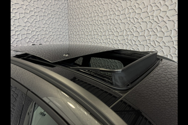 Ford Kuga Ford Kuga 2026 ST‑Line X – Sterk, Stil & Luxe • B&O • Panodak • 20’’ LMV • 360° Cam • Haak ✅ Ford Wijchen / Al 30 Jaar verkoop van Ford  In Nederland / Wij leveren Nieuwe en Bijna nieuwe Ford's / Zowel : ST-Line X / St-Line / Titanium / Sound Edtioion / Active / Graphite Tech Editi