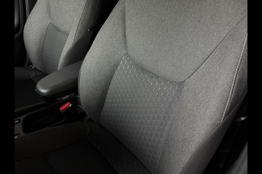 Toyota Yaris Cross 1.5 HYBRID DYNAMIC STOEL/STUUR VERW. 17''LMV P.SENSOR V+A KEYLESS CAMERA LED ZWARTE HEMEL MODEL 2025 ✅ Top Auto's Wijchen , Al 30 Jaar verkoop van Toyota , Type's Launch / Executive / Dynamic / First Edition / Business / Zowel Phev / Hev / Benzine / met fabrieksgarantie ✅