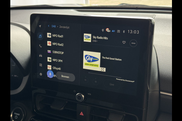 Toyota Yaris Cross 1.5 HYBRID DYNAMIC STOEL/STUUR VERW. 17''LMV P.SENSOR V+A KEYLESS CAMERA LED ZWARTE HEMEL MODEL 2025 ✅ Top Auto's Wijchen , Al 30 Jaar verkoop van Toyota , Type's Launch / Executive / Dynamic / First Edition / Business / Zowel Phev / Hev / Benzine / met fabrieksgarantie ✅