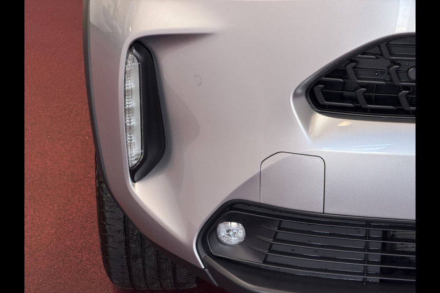 Toyota Yaris Cross 1.5 HYBRID DYNAMIC STOEL/STUUR VERW. 17''LMV P.SENSOR V+A KEYLESS CAMERA LED ZWARTE HEMEL MODEL 2025 ✅ Top Auto's Wijchen , Al 30 Jaar verkoop van Toyota , Type's Launch / Executive / Dynamic / First Edition / Business / Zowel Phev / Hev / Benzine / met fabrieksgarantie ✅