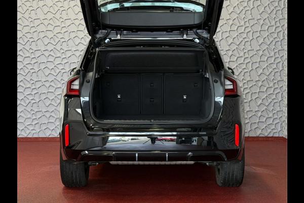 BMW X1 SDRIVE M-SPORT BIJNA NIEUW 6.863KM ! SHADOW LINE NAVI LED ELEK.KLEP CRUISE LEER/ALCANTARA CAMERA M-SPORT INTERIEUR / EXTERIEUR ✅ Top Auto's. Al 30 Jaar uw Bmw Specialist in ,  BMW M / M Sport / PHEV / HEV / Hybrid / Mhev / 25e / 30e / xDrive25e // xDrive30e / sDrive18i / sDrive20i / sDrive23i ✅