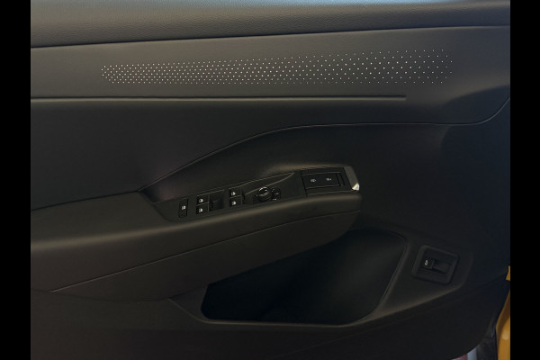 Volkswagen T-Roc 1.5 eTsi R-LINE EDITION BLACK STYLE 19''LMV IQ LED/GRIL/LOGO STOEL/STUUR.VERW ELEK.KLEP 2026