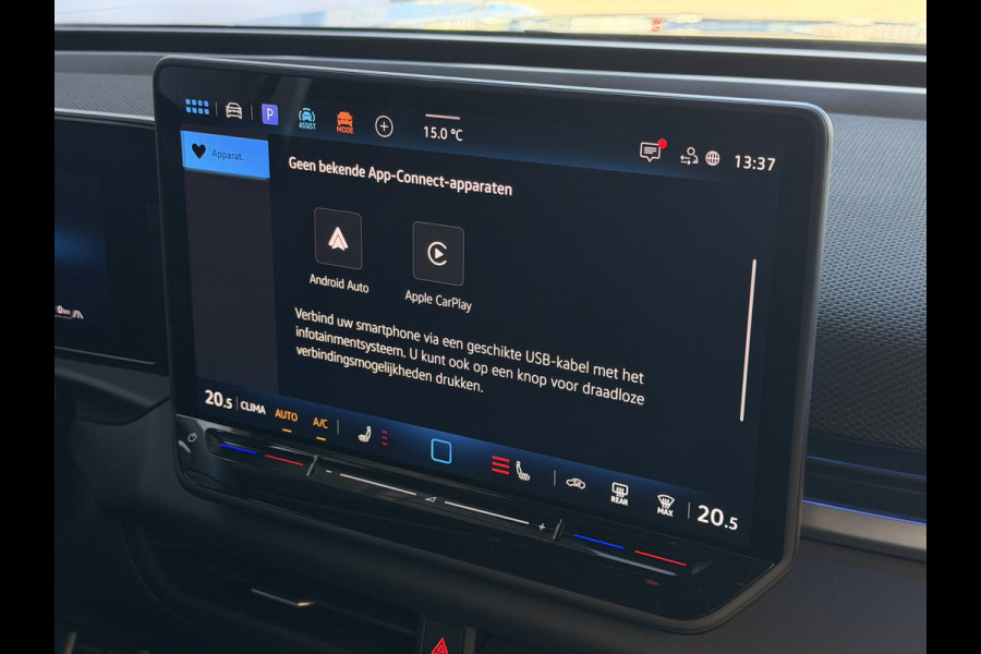 Volkswagen T-Roc 1.5 eTsi R-LINE EDITION BLACK STYLE 19''LMV IQ LED/GRIL/LOGO STOEL/STUUR.VERW ELEK.KLEP 2026