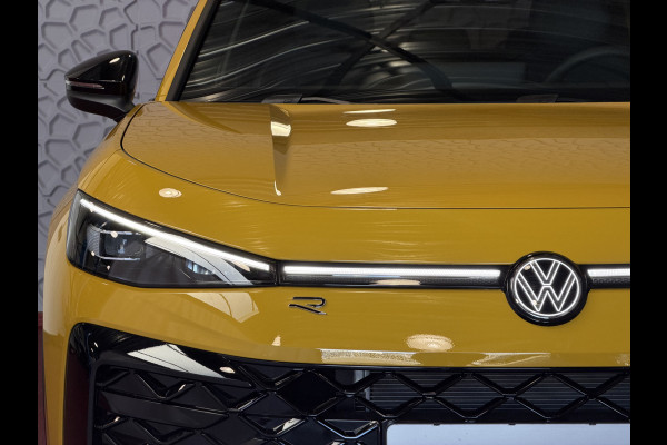 Volkswagen T-Roc 1.5 eTsi R-LINE EDITION BLACK STYLE 19''LMV IQ LED/GRIL/LOGO STOEL/STUUR.VERW ELEK.KLEP 2026