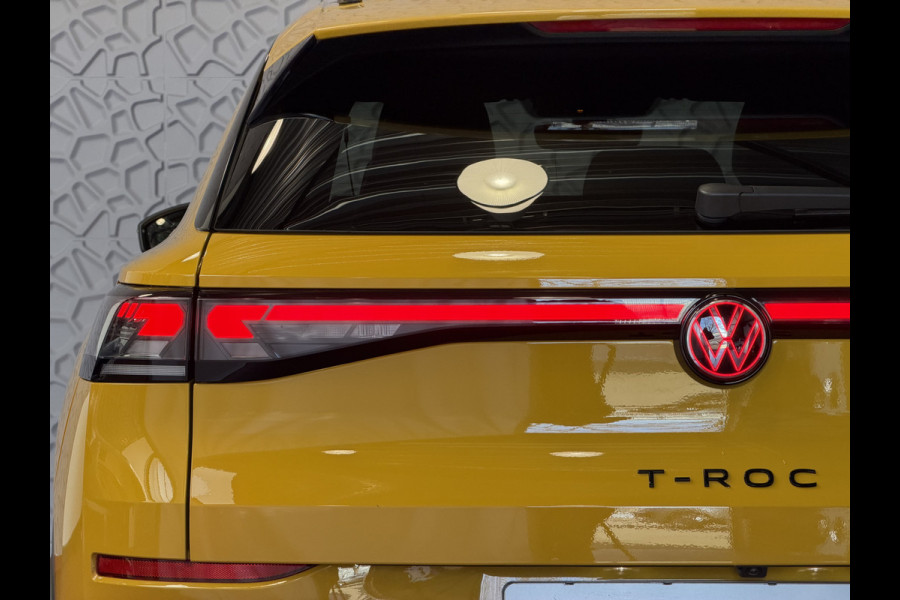 Volkswagen T-Roc 1.5 eTsi R-LINE EDITION BLACK STYLE 19''LMV IQ LED/GRIL/LOGO STOEL/STUUR.VERW ELEK.KLEP 2026